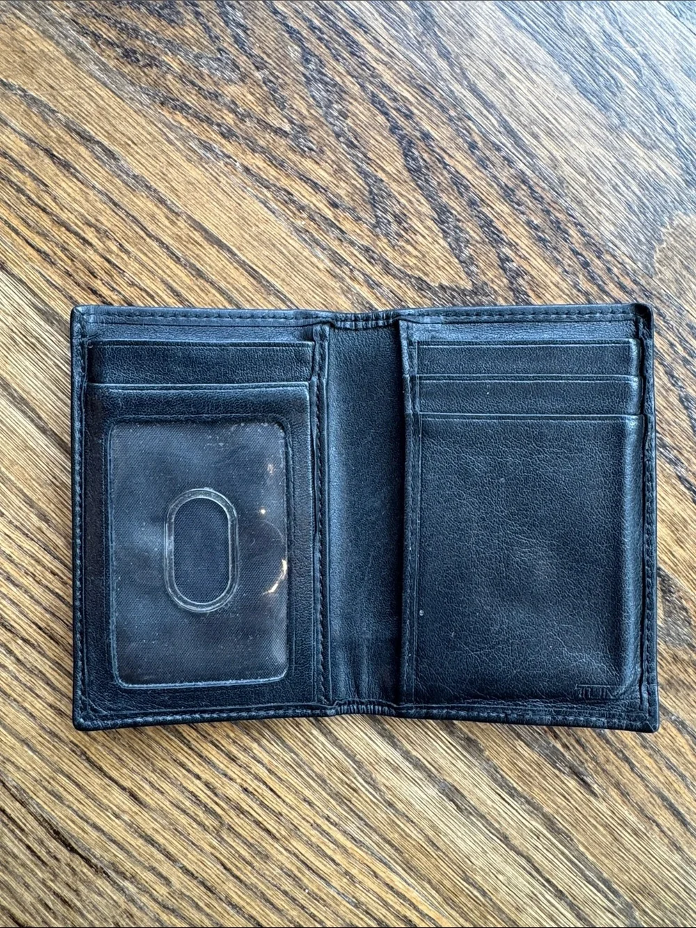 Tumi Black Textured Nylon & Leather men's wallet card holder